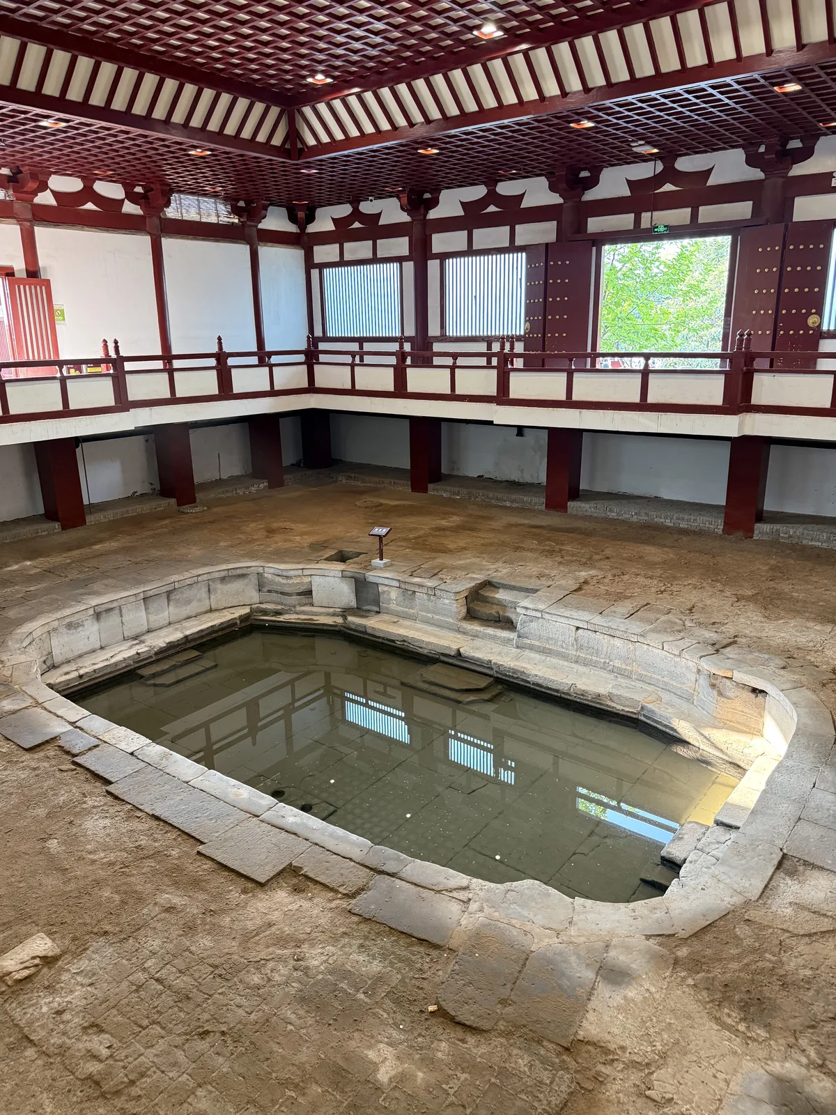 Bath associated with Emperor Xuanzong at Huaqing Palace
