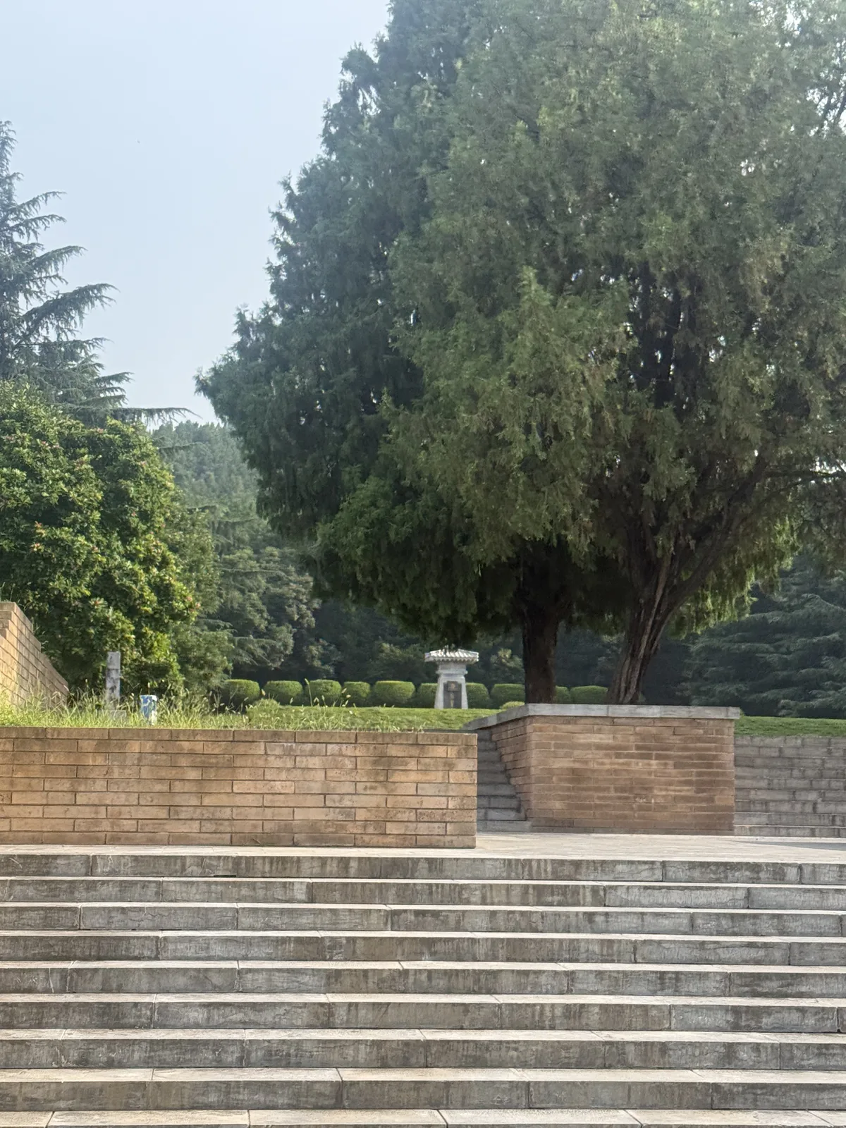 Qin Shi Huang burial mound seen from the sightseeing cart
